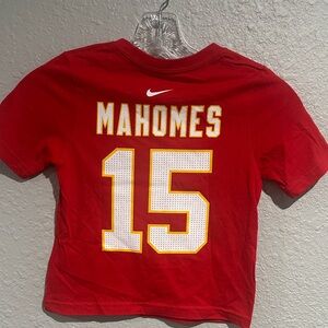 Nike Kids Red Mahomes 15 size small
